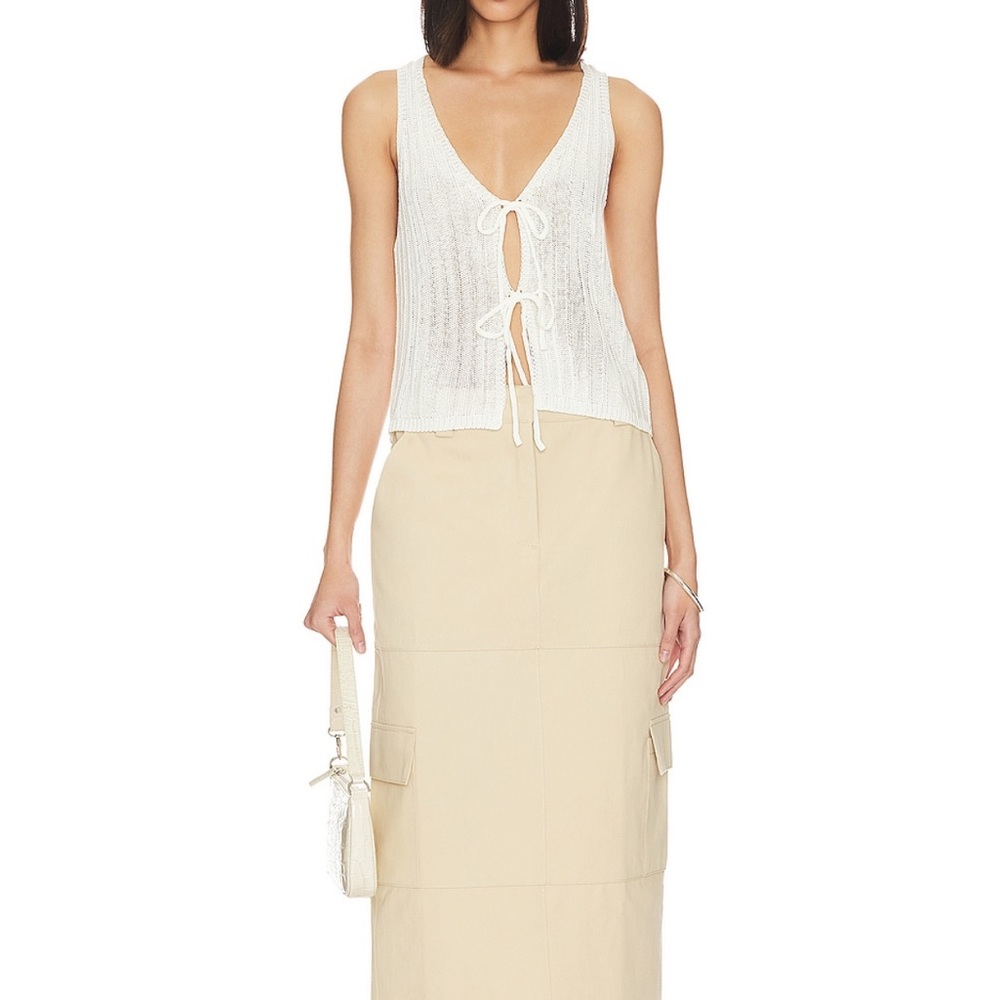 Cream Ribbed Tie Front Tank Top - Picture 2 of 5